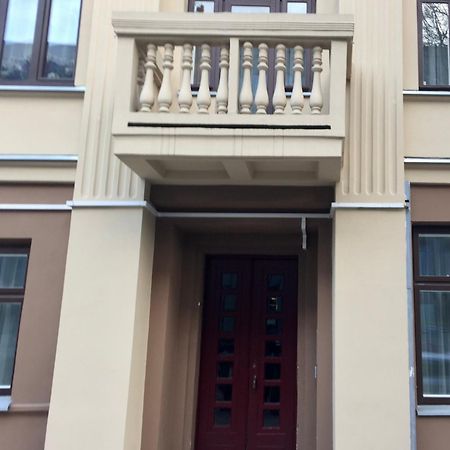 Modern Rustic In Center-Prime Rentals كاوناس المظهر الخارجي الصورة